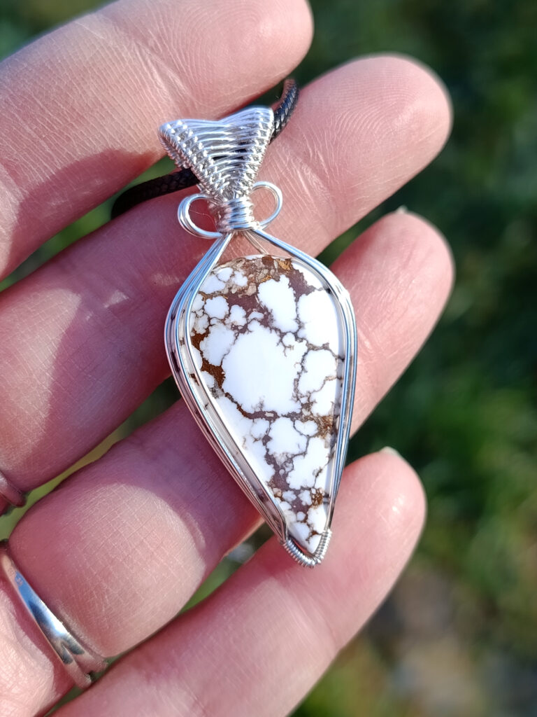 Pendentif en magnésite