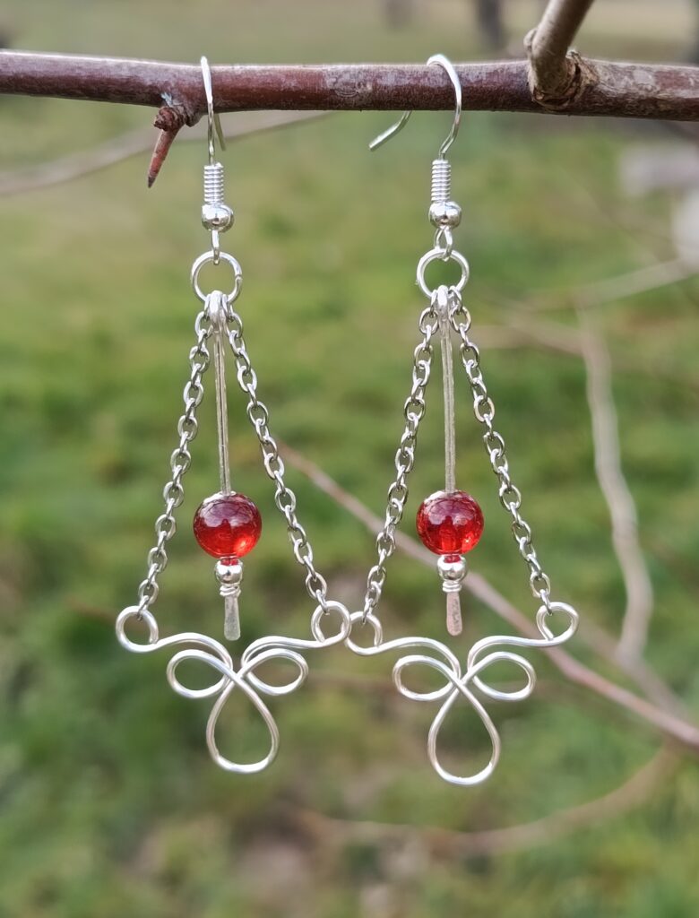 Boucles d'oreilles en grenat hessonite