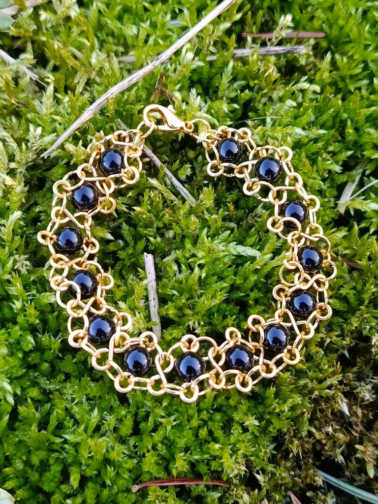 Bracelet "infini" en agate noire