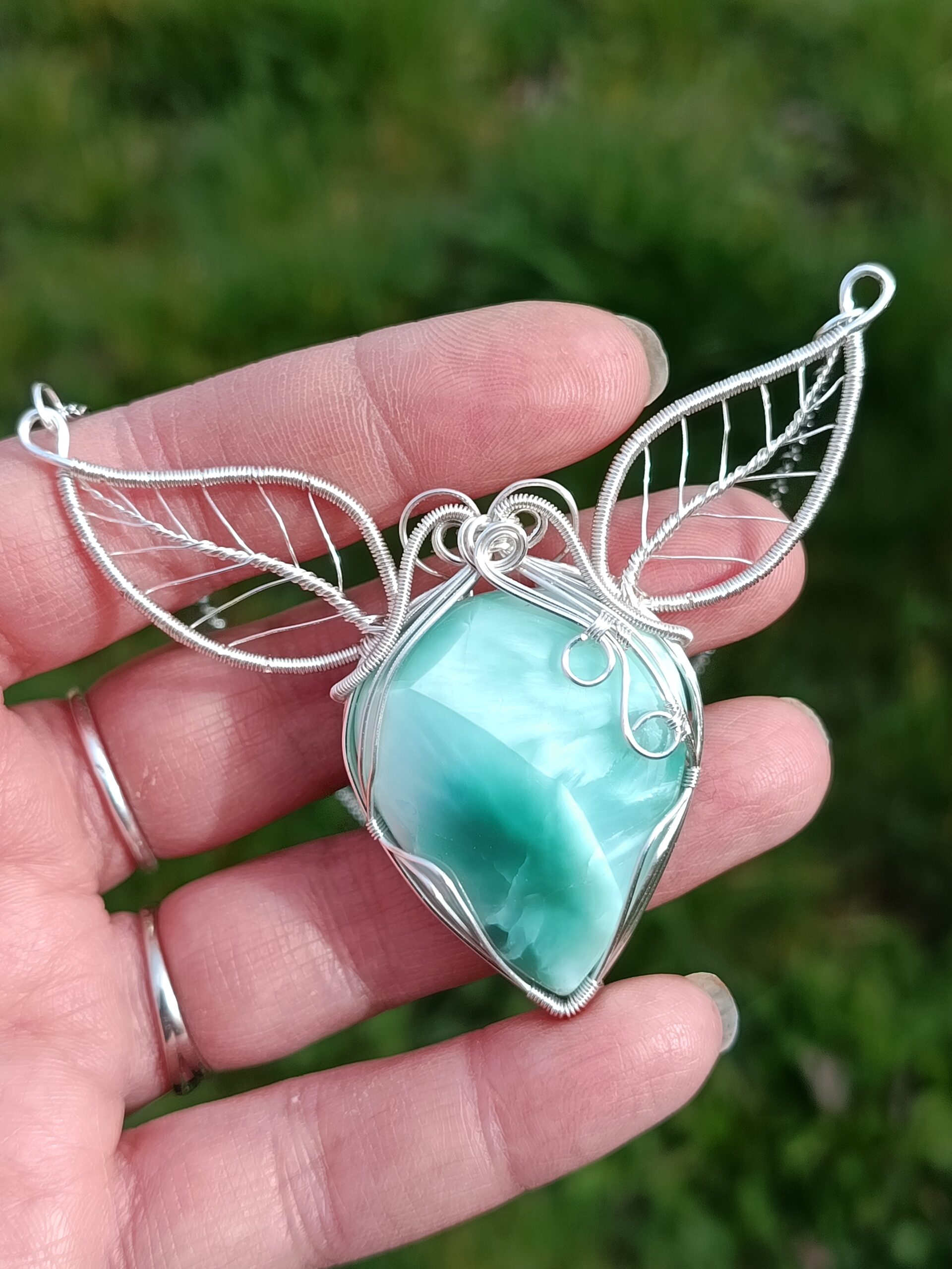 Collier végétal en hémimorphite – Image 2