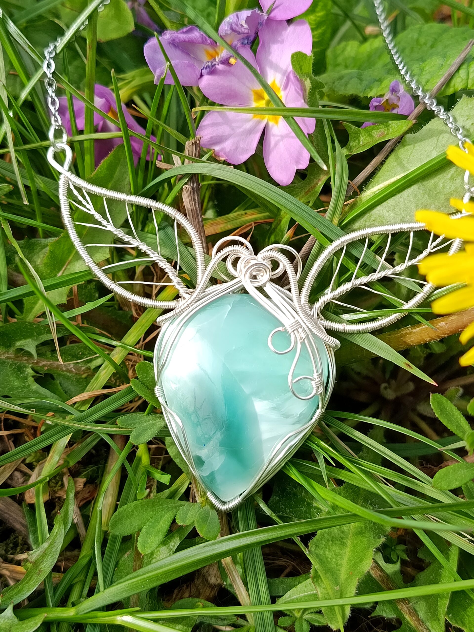 Collier végétal en hémimorphite – Image 3