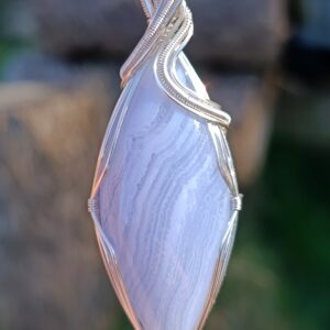 Pendentif en agate blue lace