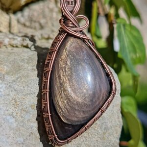 Pendentif en obsidienne acajou irisée