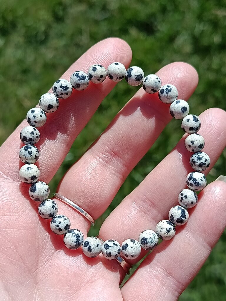 Bracelet en jaspe dalmatien