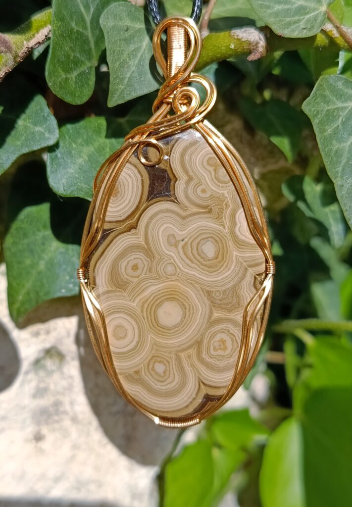 Pendentif en schalenblende