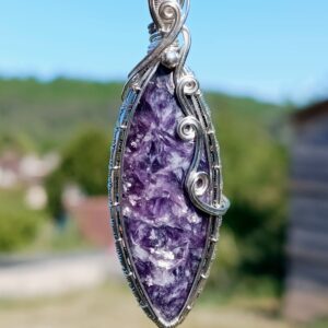 Pendentif en lépidolite "plumes"