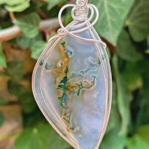 Pendentif en agate mousse