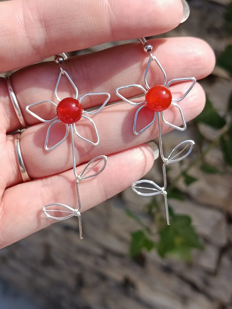Boucles d'oreilles "fleurs" en cornaline