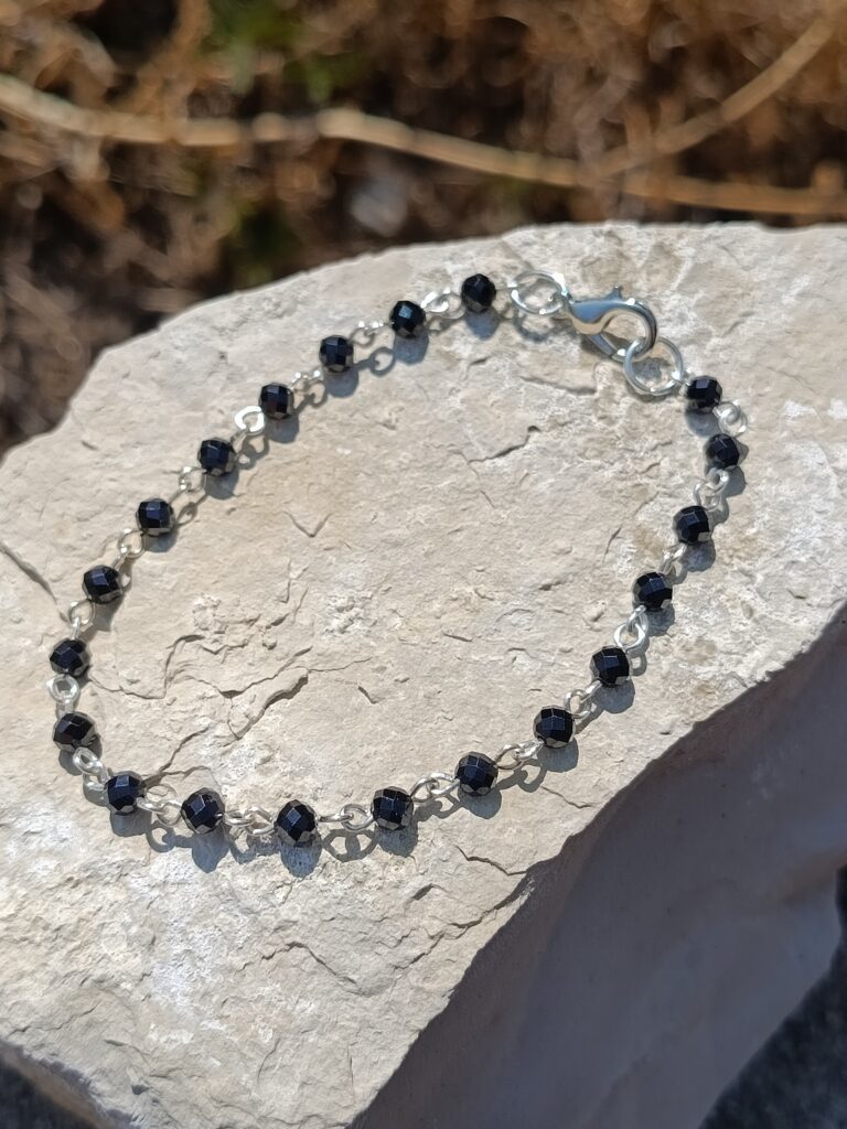 Bracelet chaine en spinelle